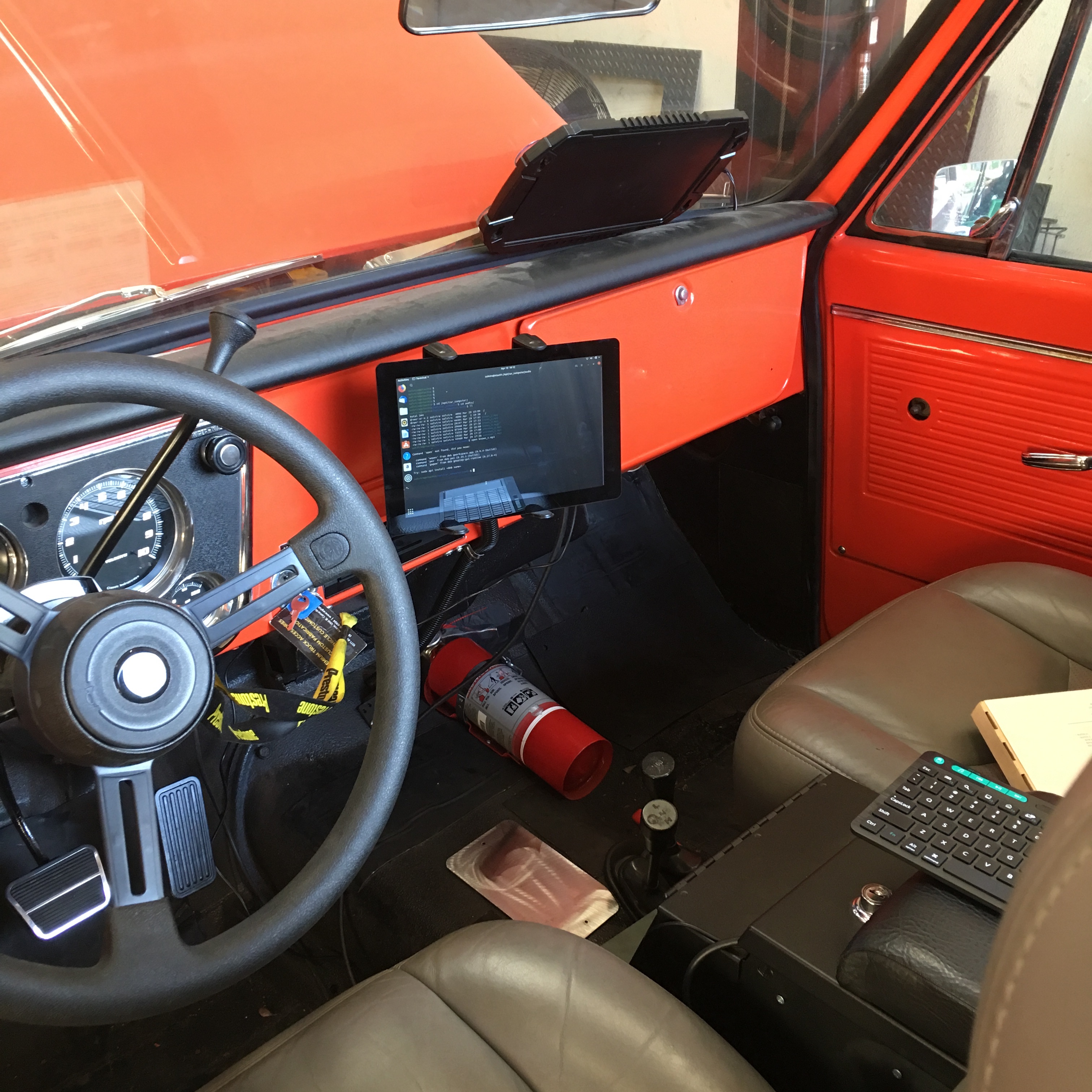 Easter Jeep Safari 2019 - Departure Preparations images/moab/touchscreen.jpg