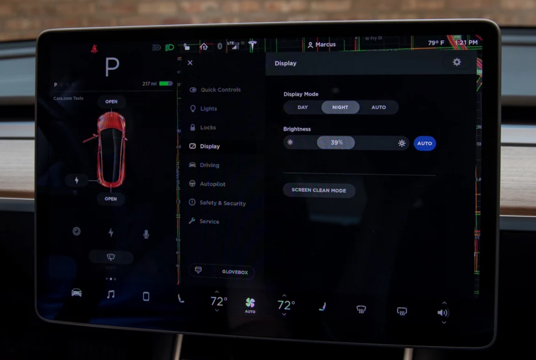 Car Computer Touchscreen Monitor images/tesla_dark_mode.jpg